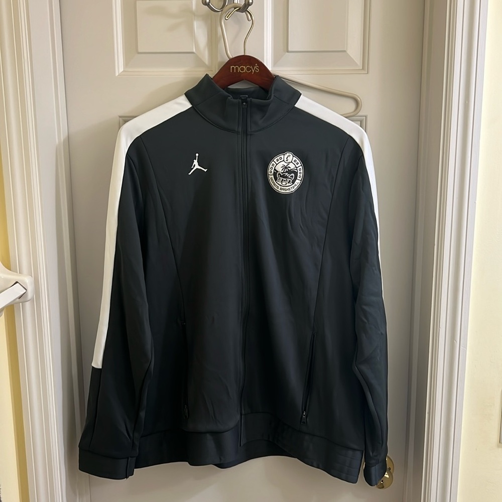 University of Cincinnati Basketball Jacket from Paradise Jam (2023-2024 season)